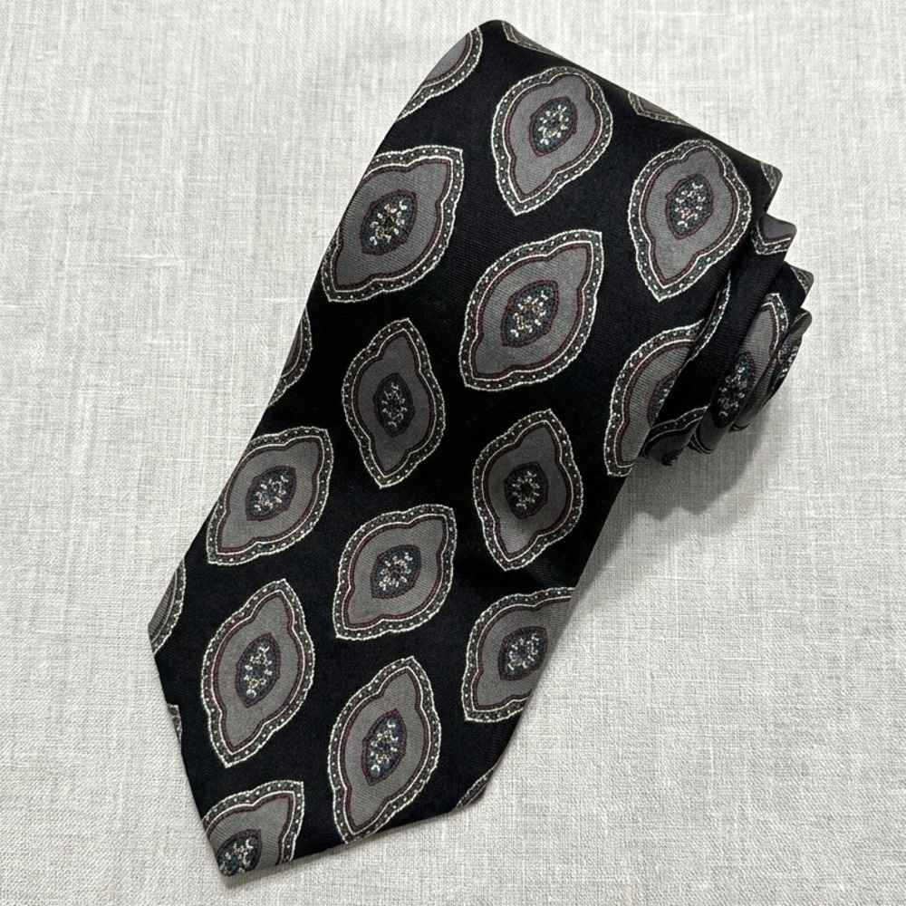 Christian Dior Monsieur Silk Tie Black Grey Medallion Paisley Made in USA Italy